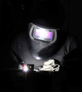 Polskie producent stelaży meblowych wg prodjktu klienta, na wymiar - stelaże ze stali i aluminium